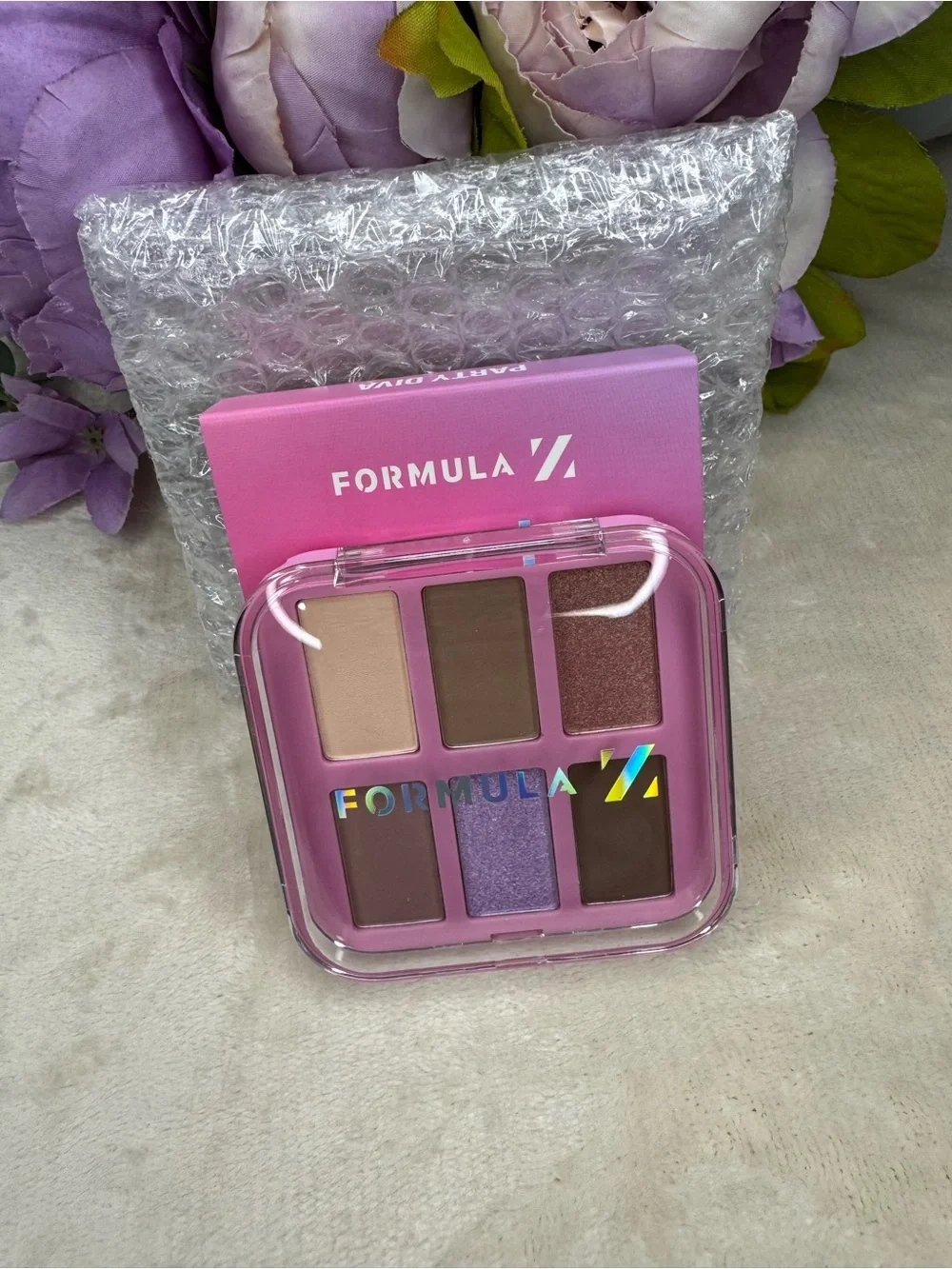 NEW Formula Z 6-Color Eyeshadow Palette